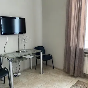 Opera Aparthotel