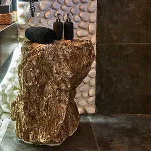 Kador Downtown Aparthotel
